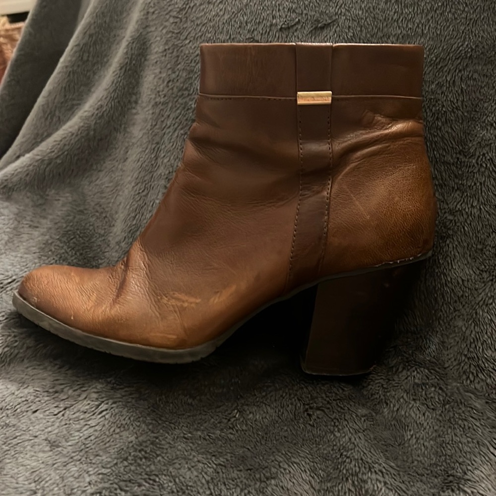Bandolino Brown Short Boots (with heel)